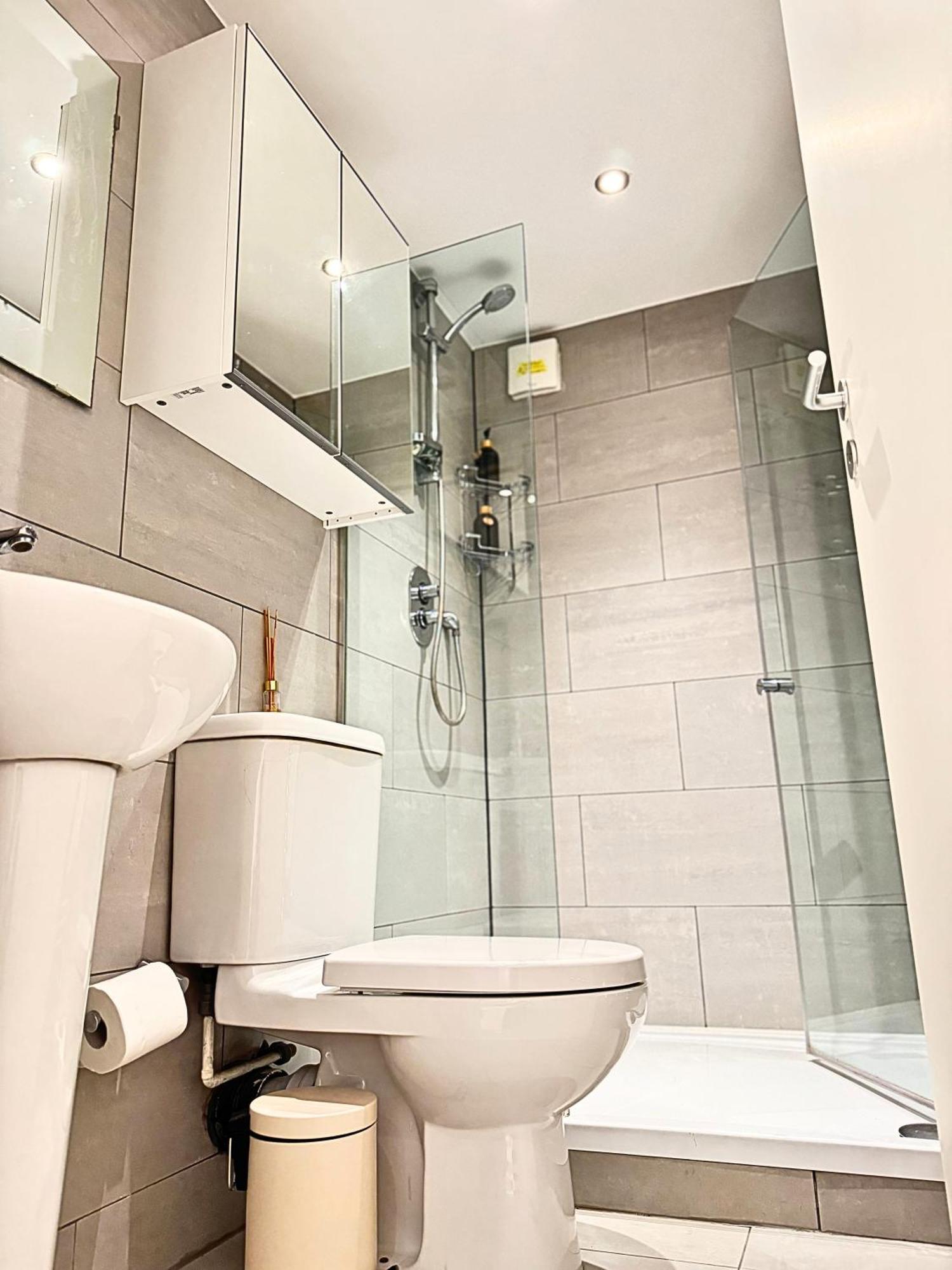 The Heart Of Kensington Mews - 3 Bedrooms House-Private Entrance-Hyde Park Walk Away-Green Park 9 Minutes Underground- The Best Of London With Glamour Of Kensington Εξωτερικό φωτογραφία